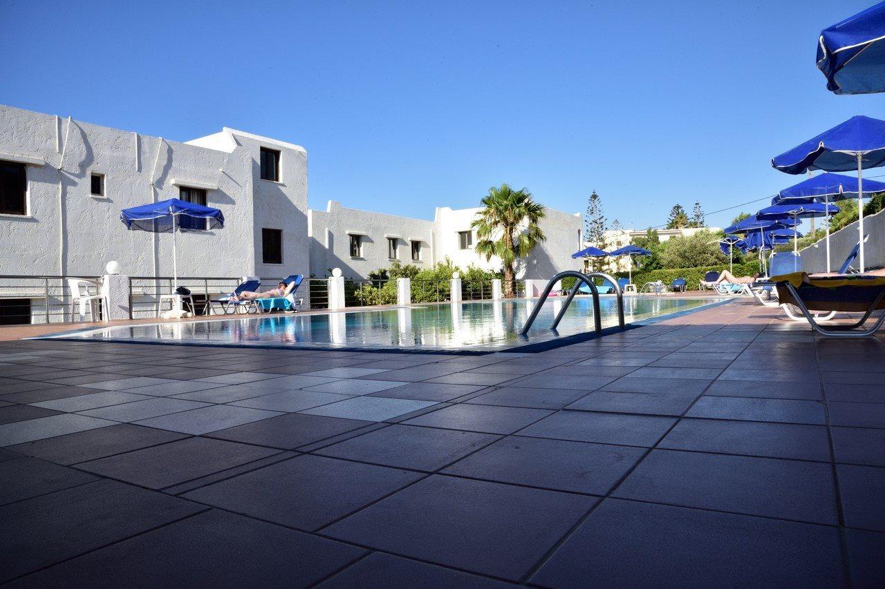 Dimitra Hotel แอร์ซอนิสซอส ภายนอก รูปภาพ