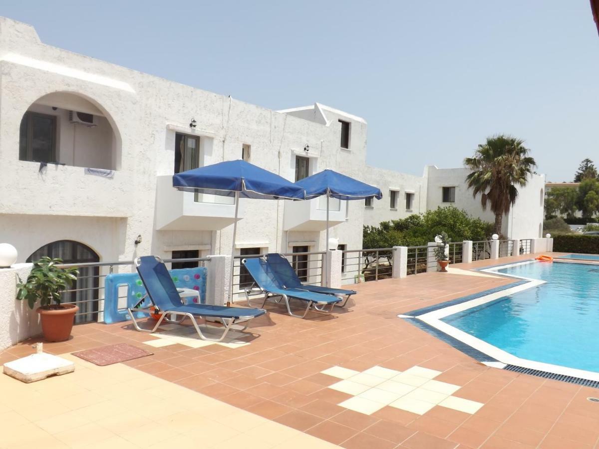 Dimitra Hotel แอร์ซอนิสซอส ภายนอก รูปภาพ